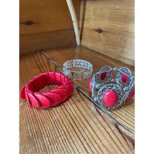 Costume Jewelry - Bracelets